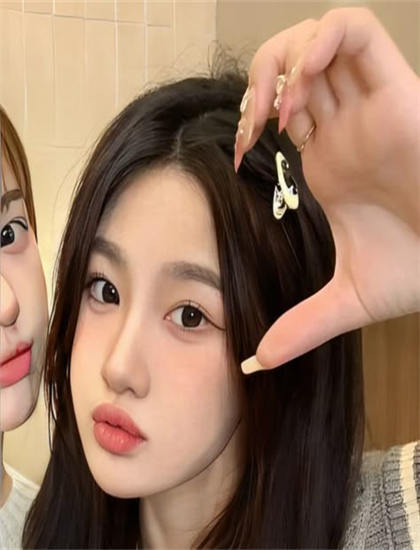 《妈妈你到底在哪里》制作内幕：拍摄过程中的艰辛与突破 揭示艺术创作的艰辛与快乐